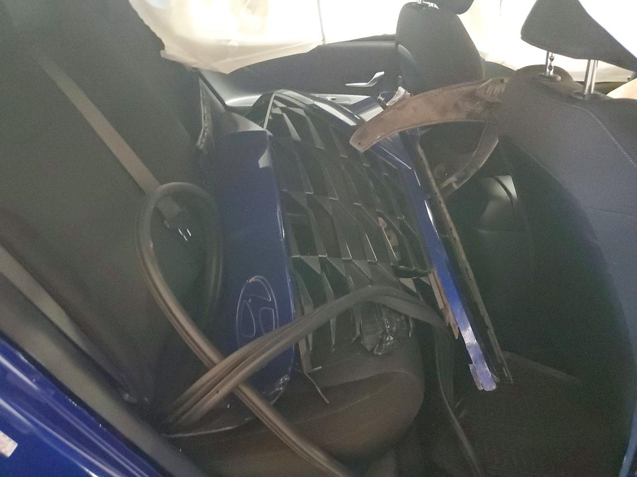 2022 HYUNDAI ELANTRA