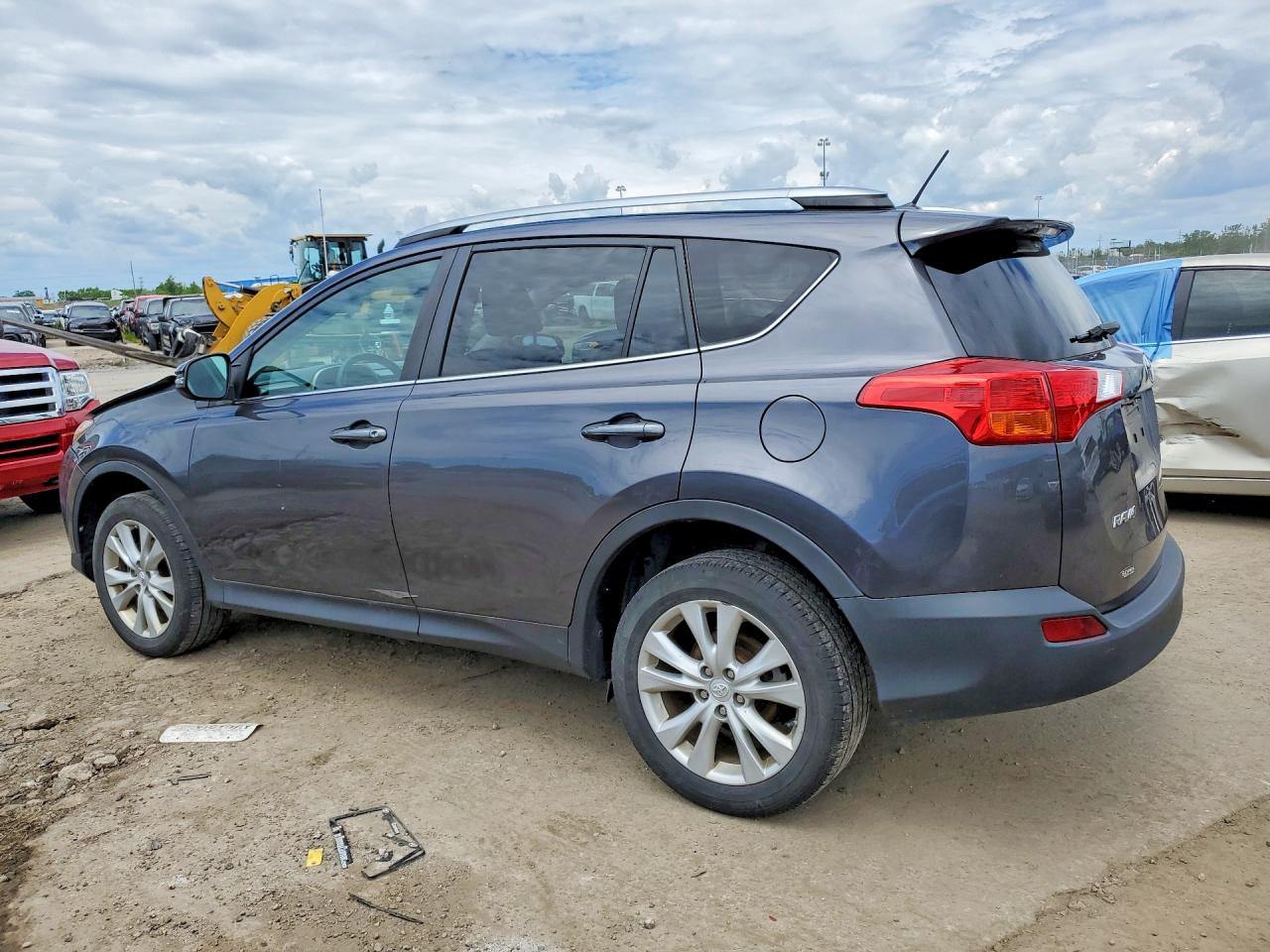 2014 TOYOTA RAV4