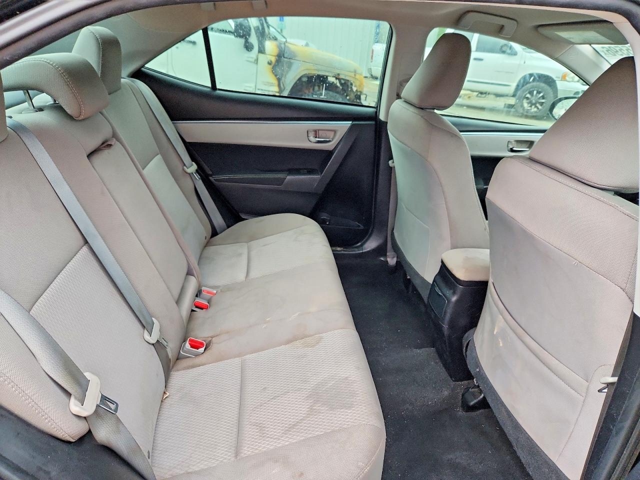 2016 TOYOTA COROLLA