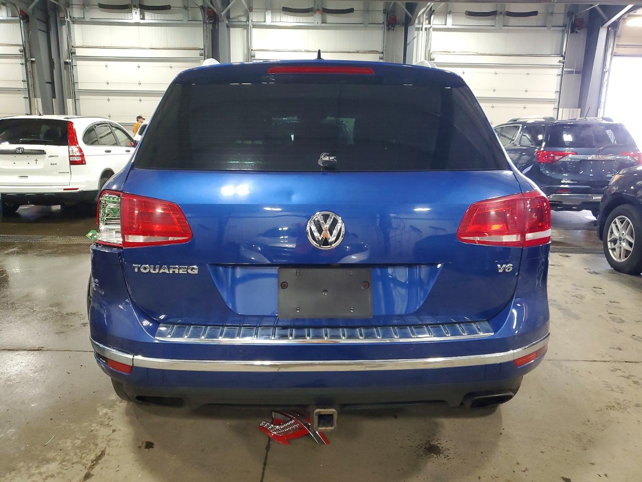2017 VOLKSWAGEN TOUAREG