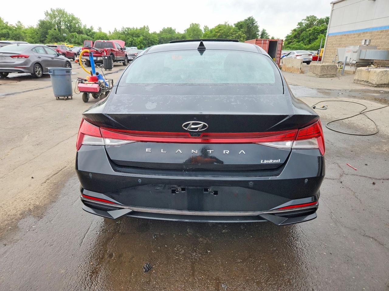 2023 HYUNDAI ELANTRA