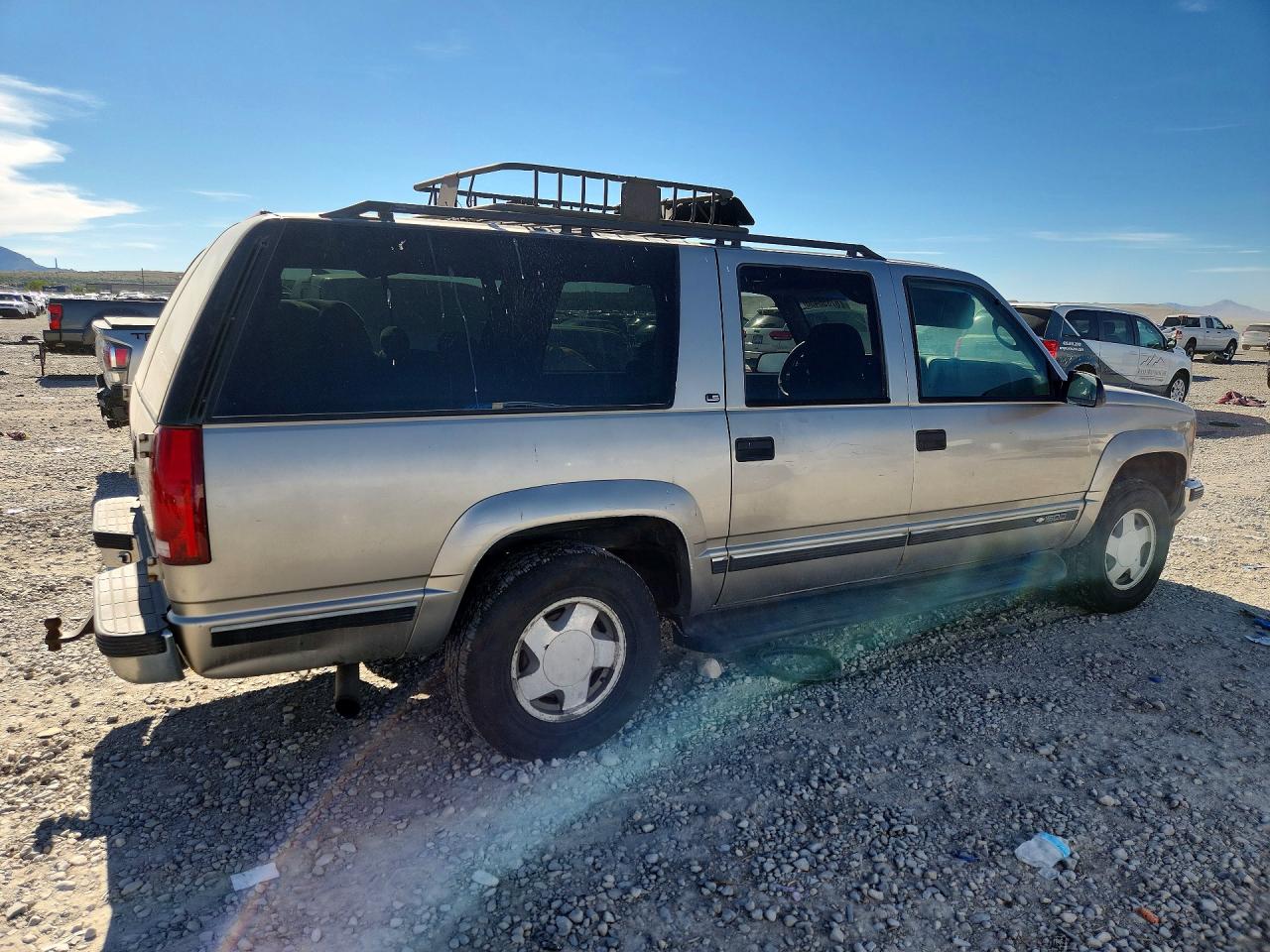 1999 CHEVROLET SUBURBAN
