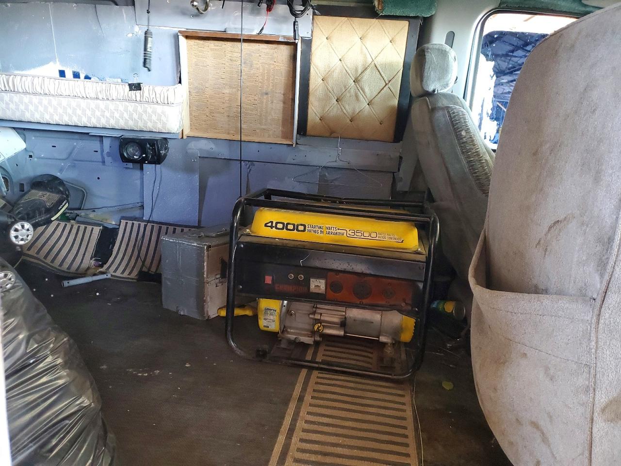 1998 FORD ECONOLINE