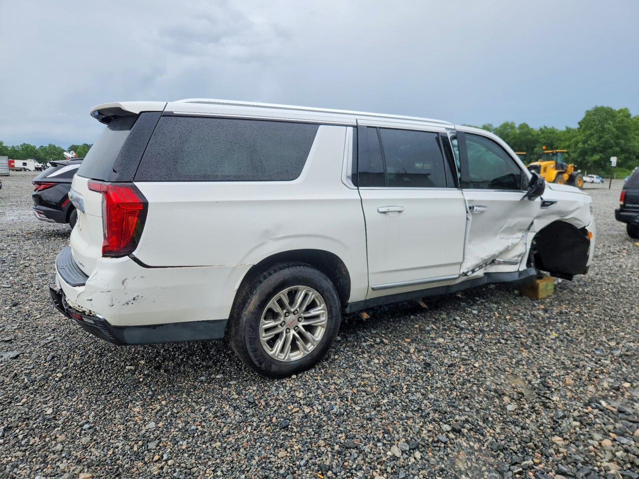 2021 GMC YUKON