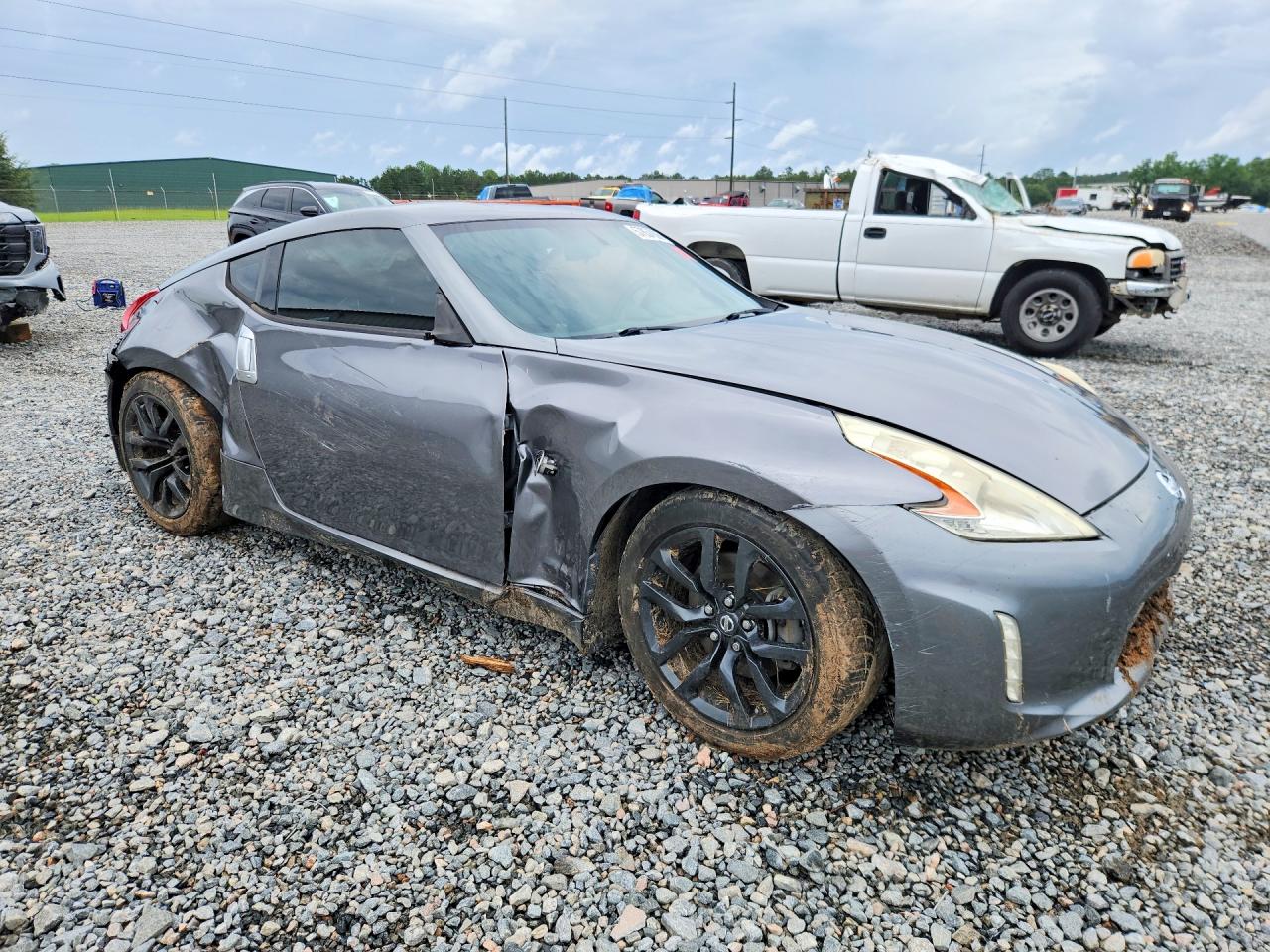2017 NISSAN 370Z
