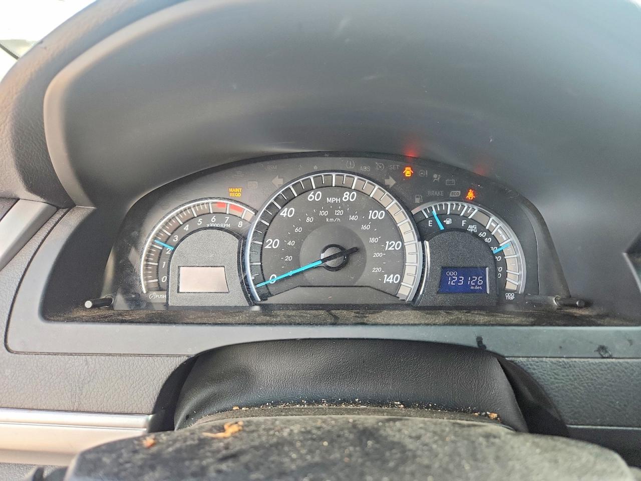 2014 TOYOTA CAMRY