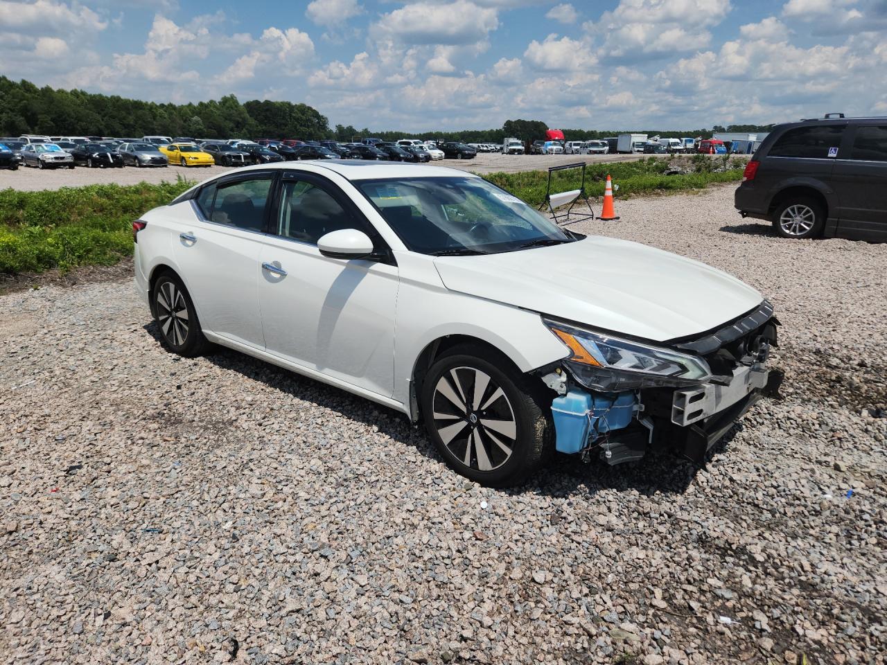 2019 NISSAN ALTIMA