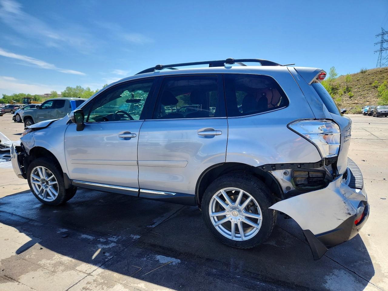 2015 SUBARU FORESTER