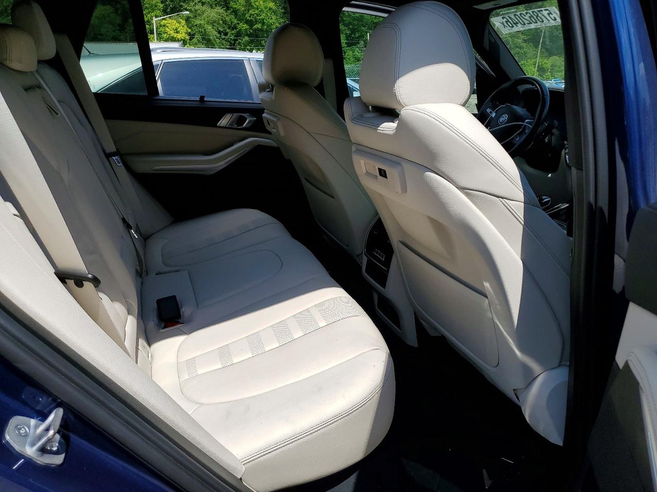 2022 BMW X5