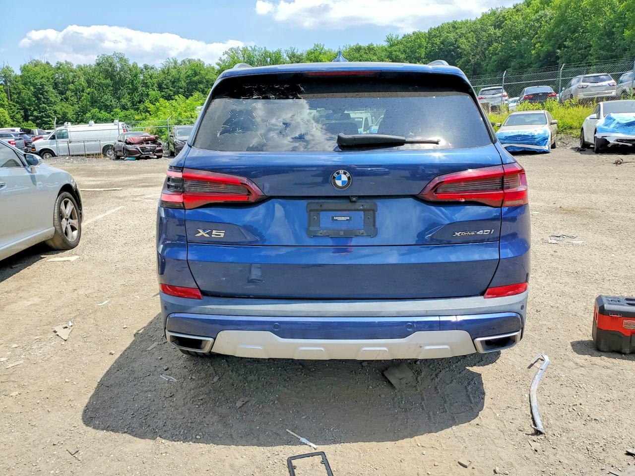 2022 BMW X5