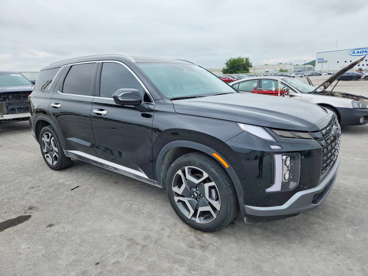 2025 HYUNDAI