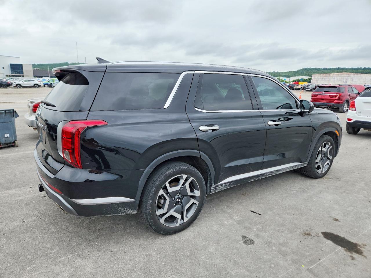 2025 HYUNDAI
