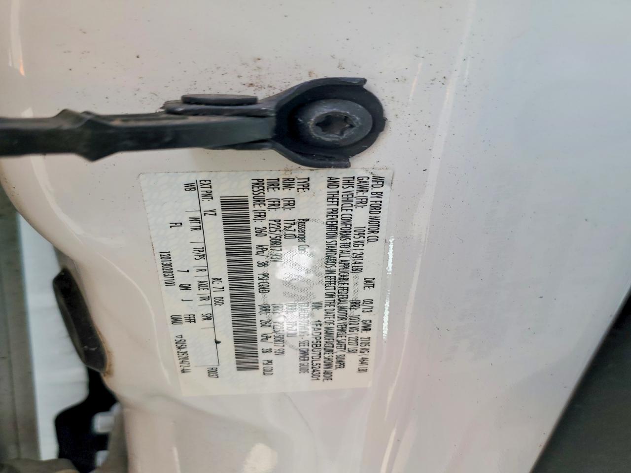 2013 FORD CMAX