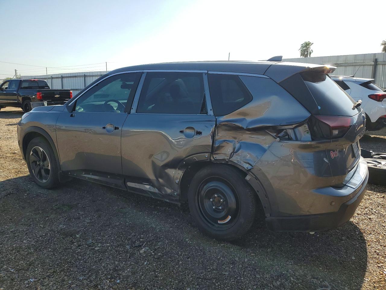 2025 NISSAN ROGUE