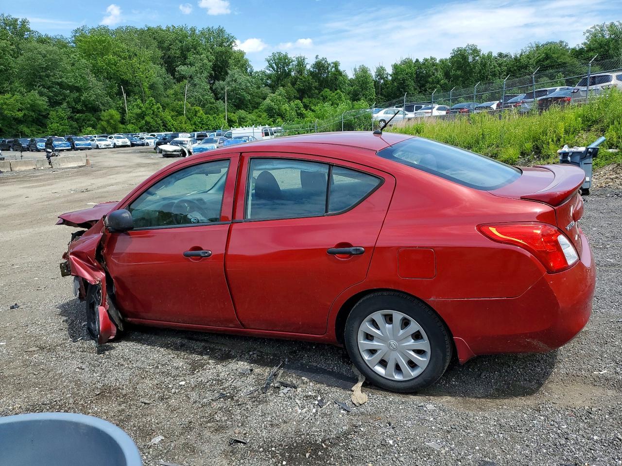 2014 NISSAN VERSA