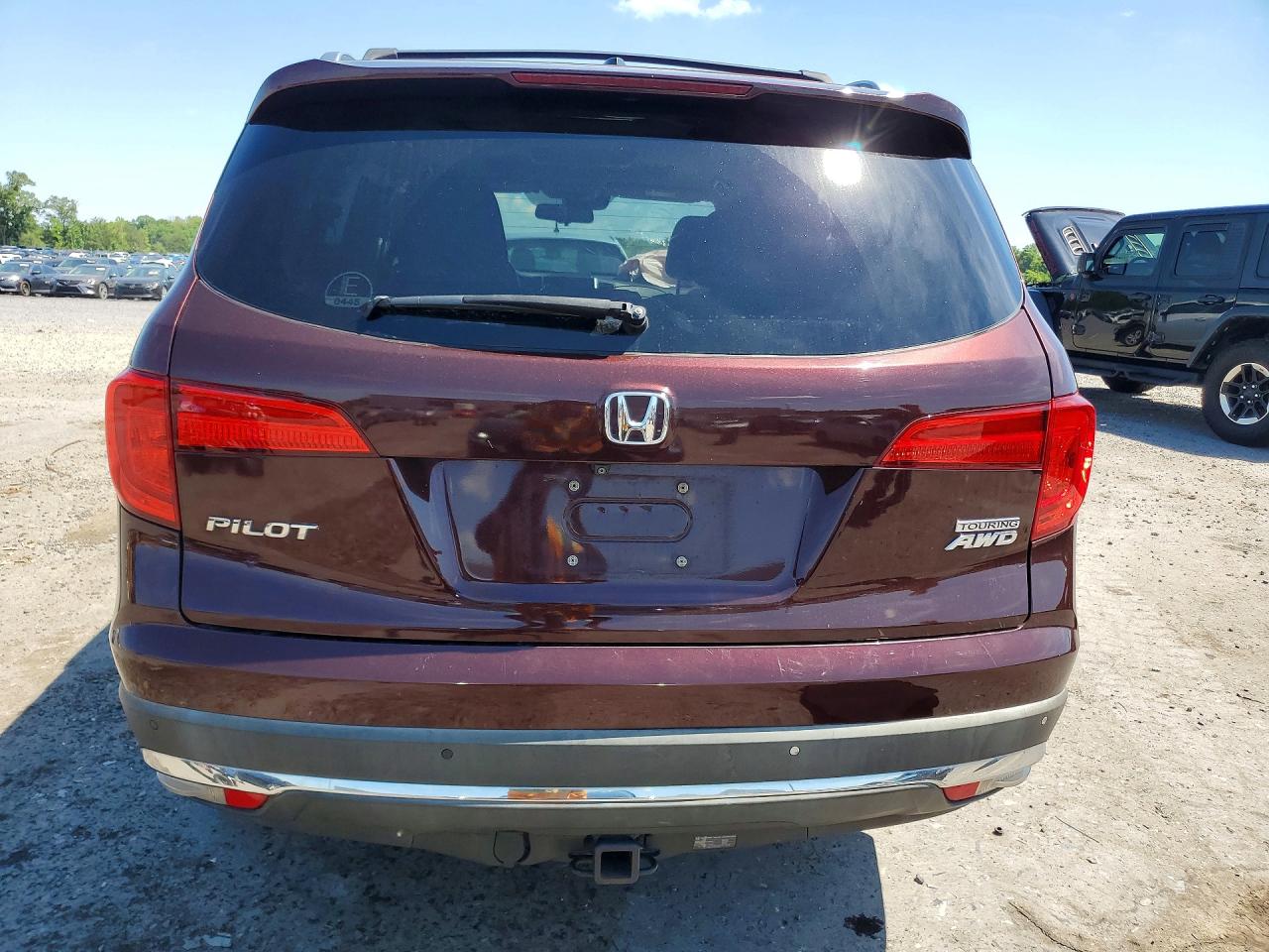 2016 HONDA PILOT