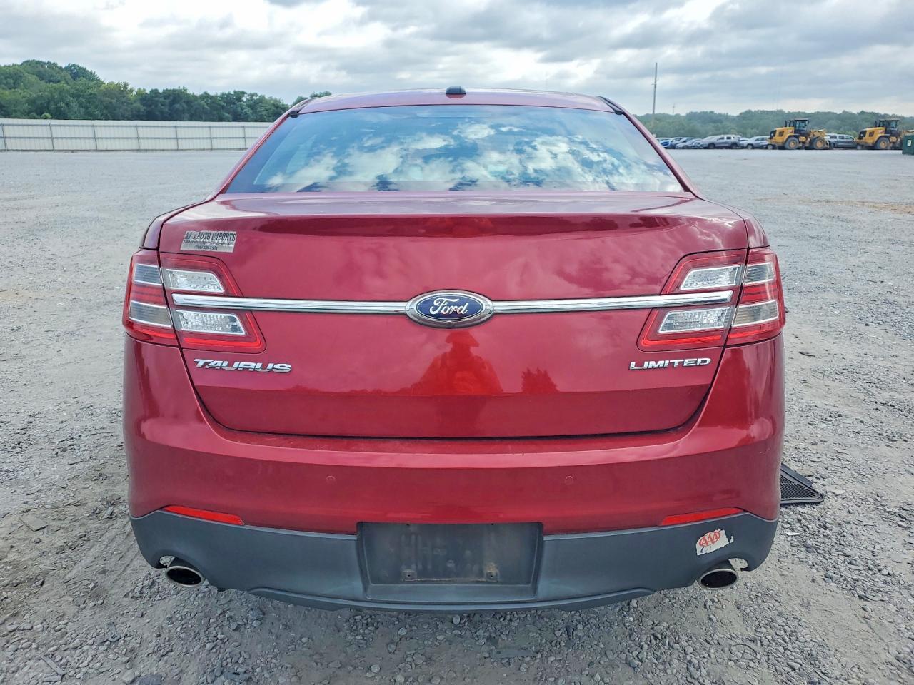 2015 FORD TAURUS