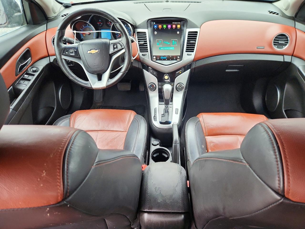 2011 CHEVROLET CRUZE