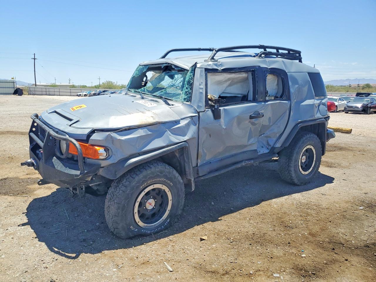 2013 TOYOTA FJ CRUISER
