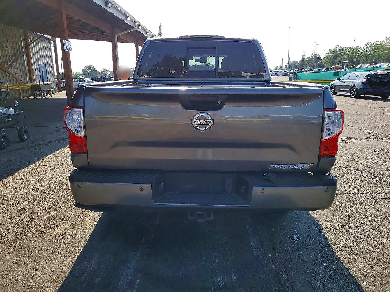 2018 NISSAN TITAN