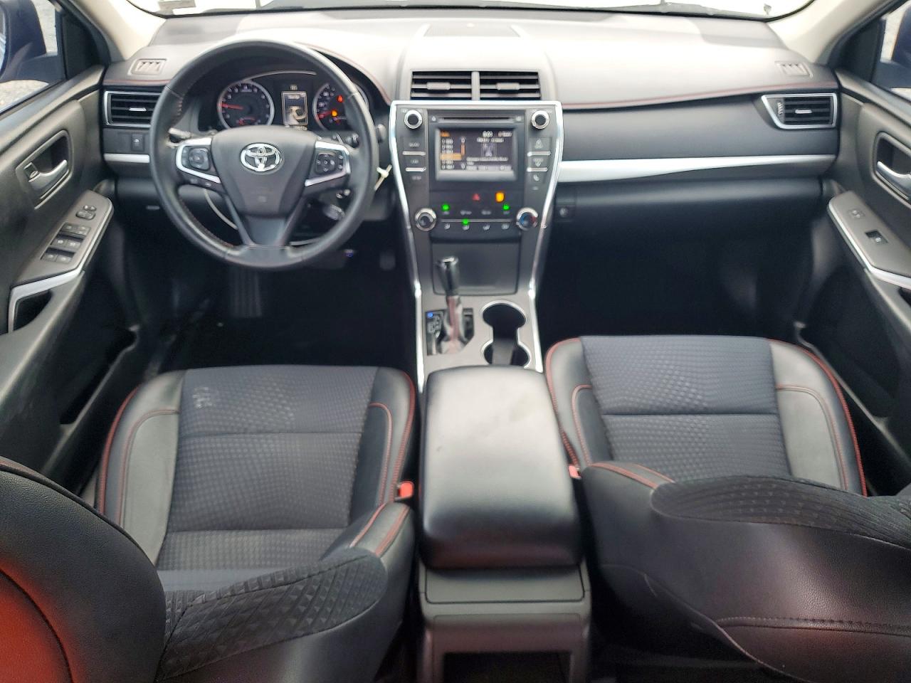 2015 TOYOTA CAMRY