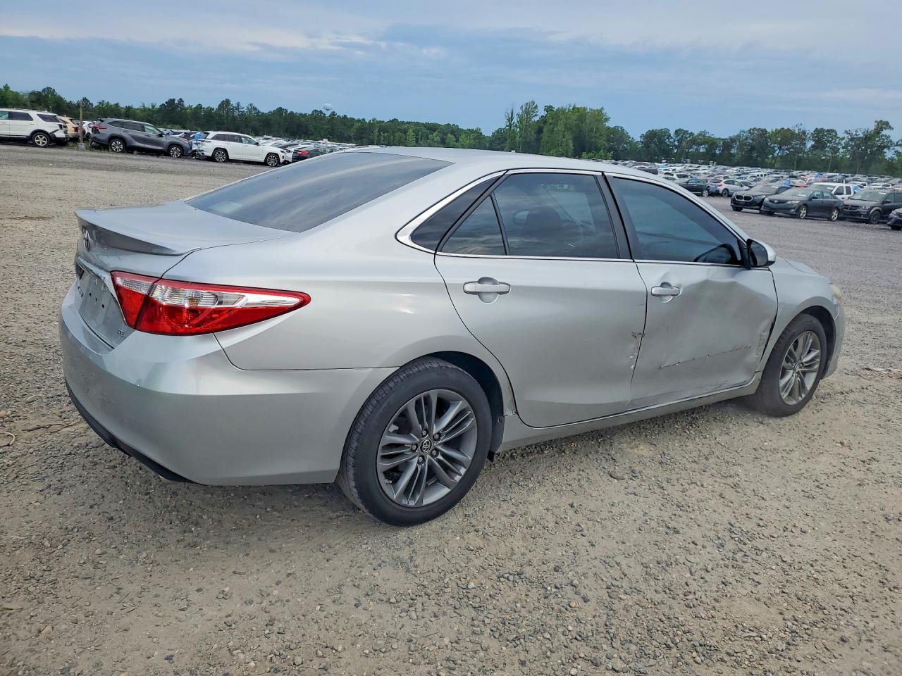 2015 TOYOTA CAMRY