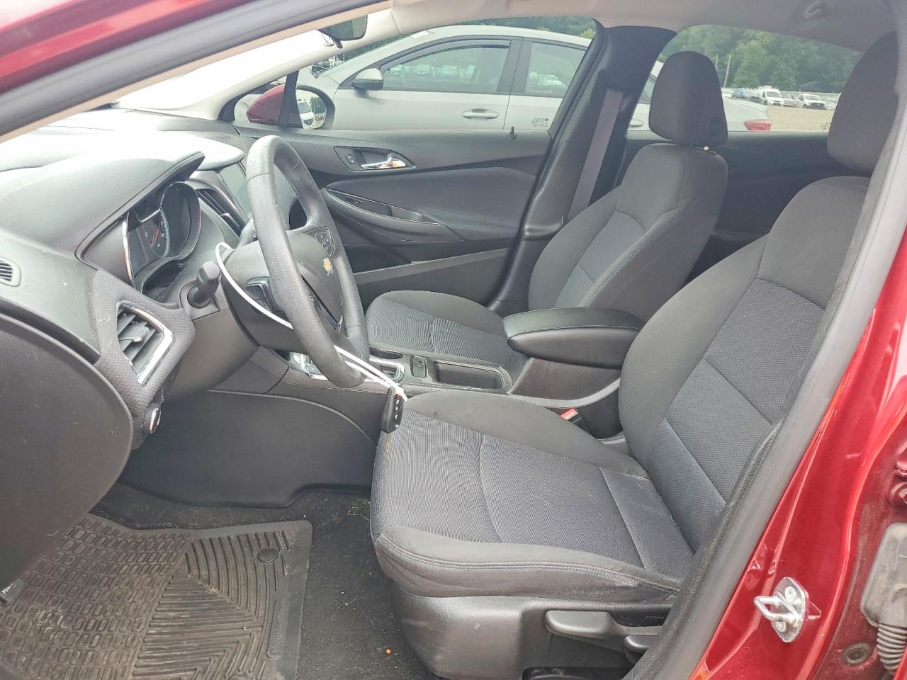 2017 CHEVROLET CRUZE