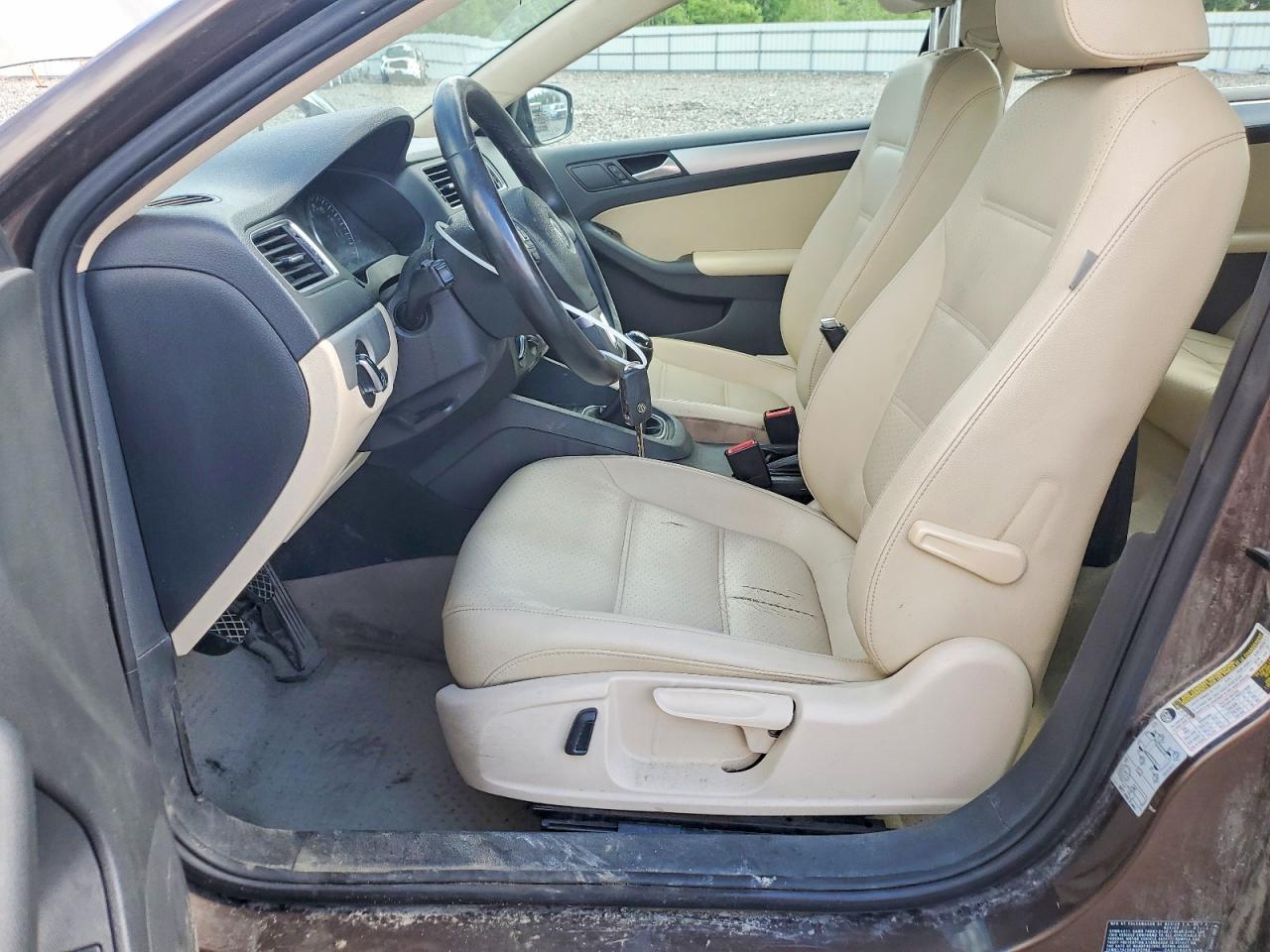 2014 VOLKSWAGEN JETTA