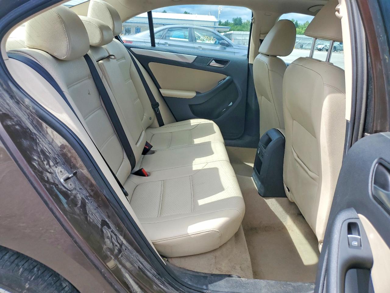 2014 VOLKSWAGEN JETTA