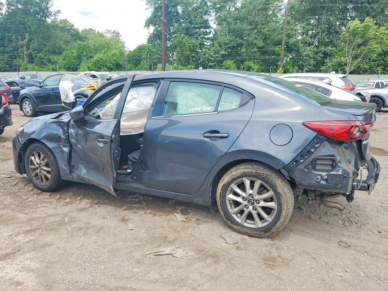 2014 MAZDA 3