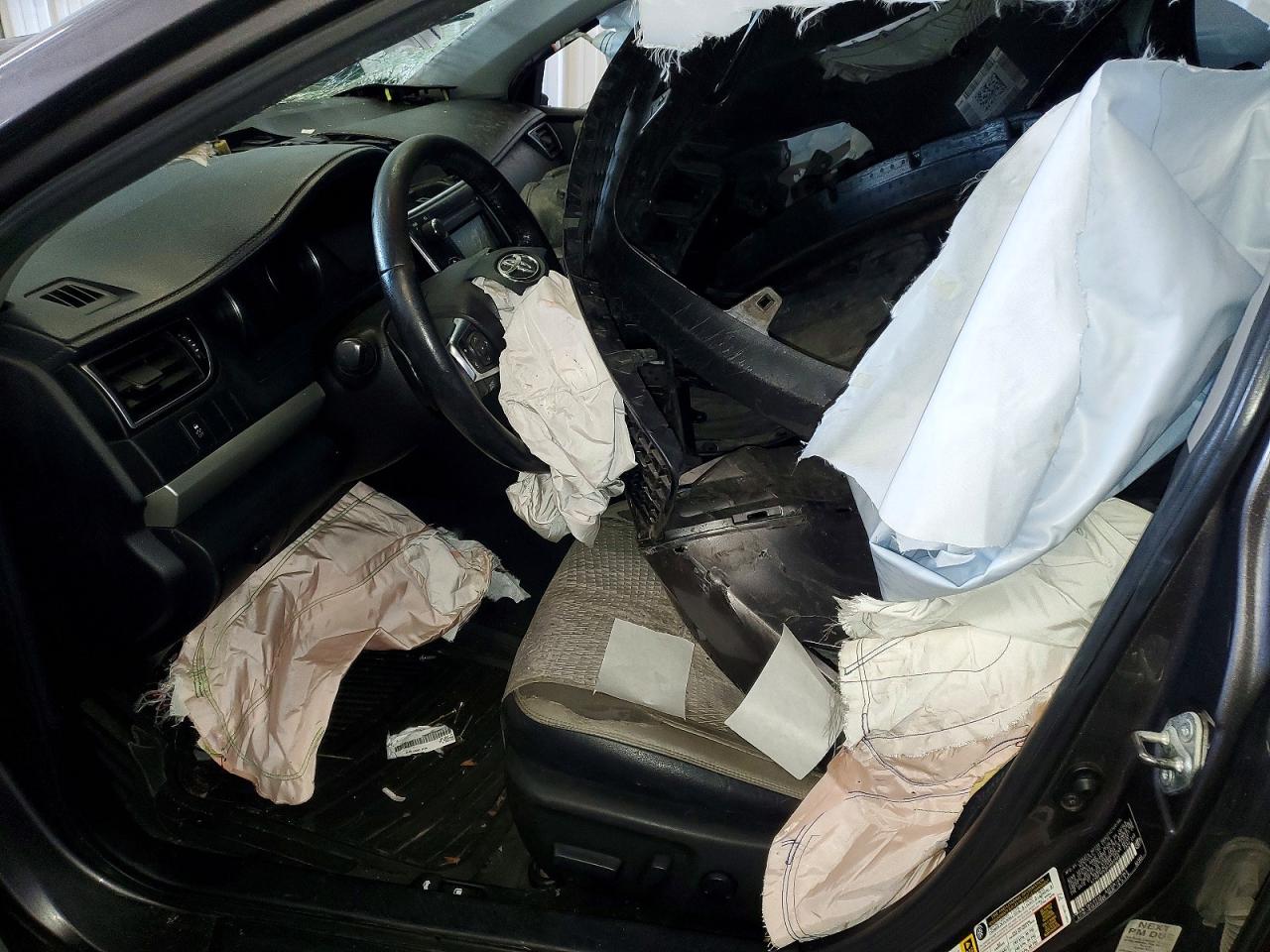 2015 TOYOTA CAMRY