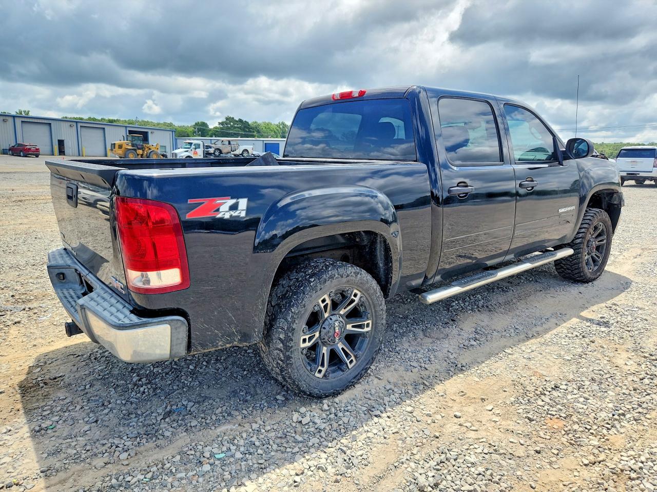 2011 GMC SIERRA