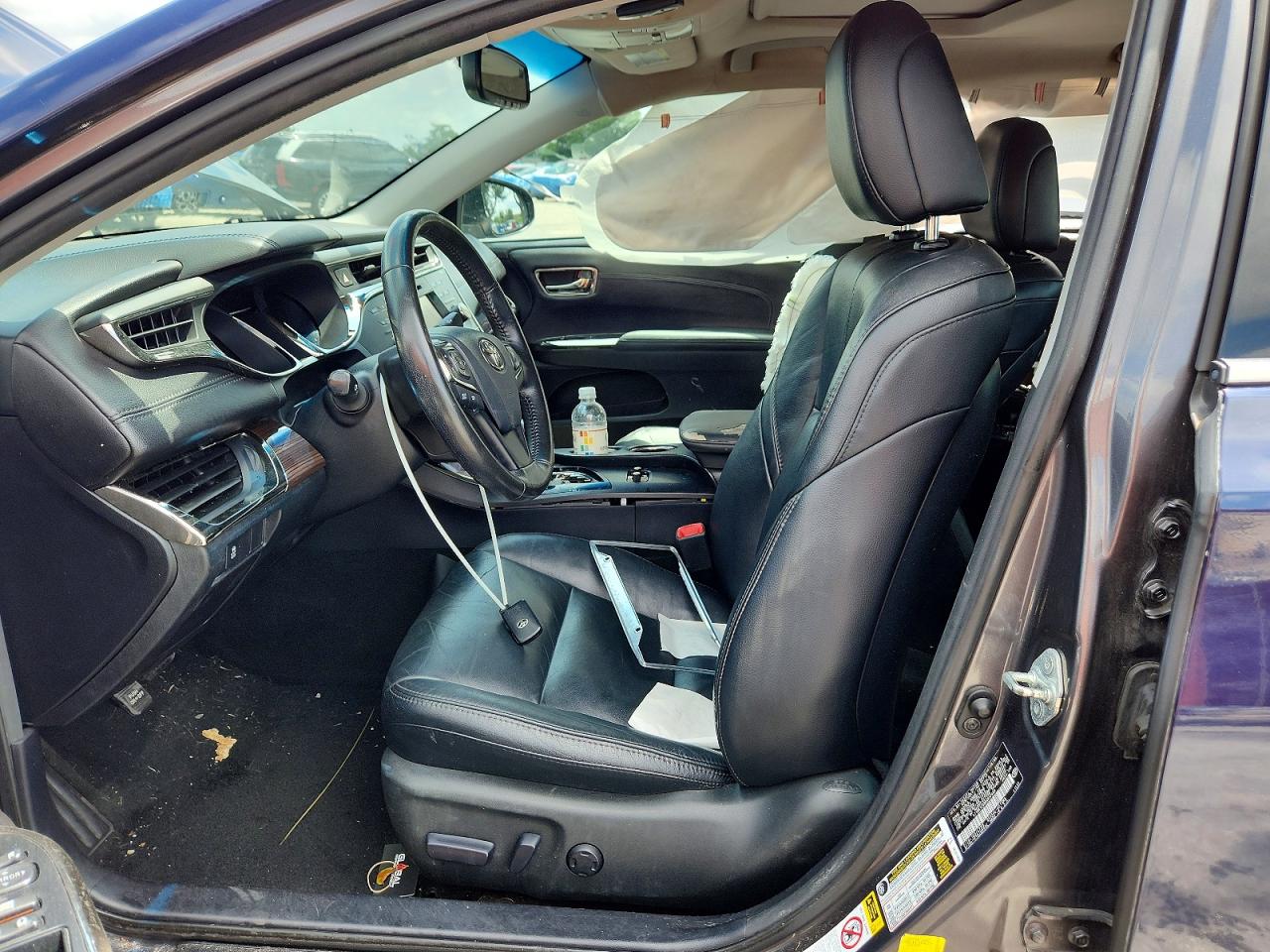 2013 TOYOTA AVALON