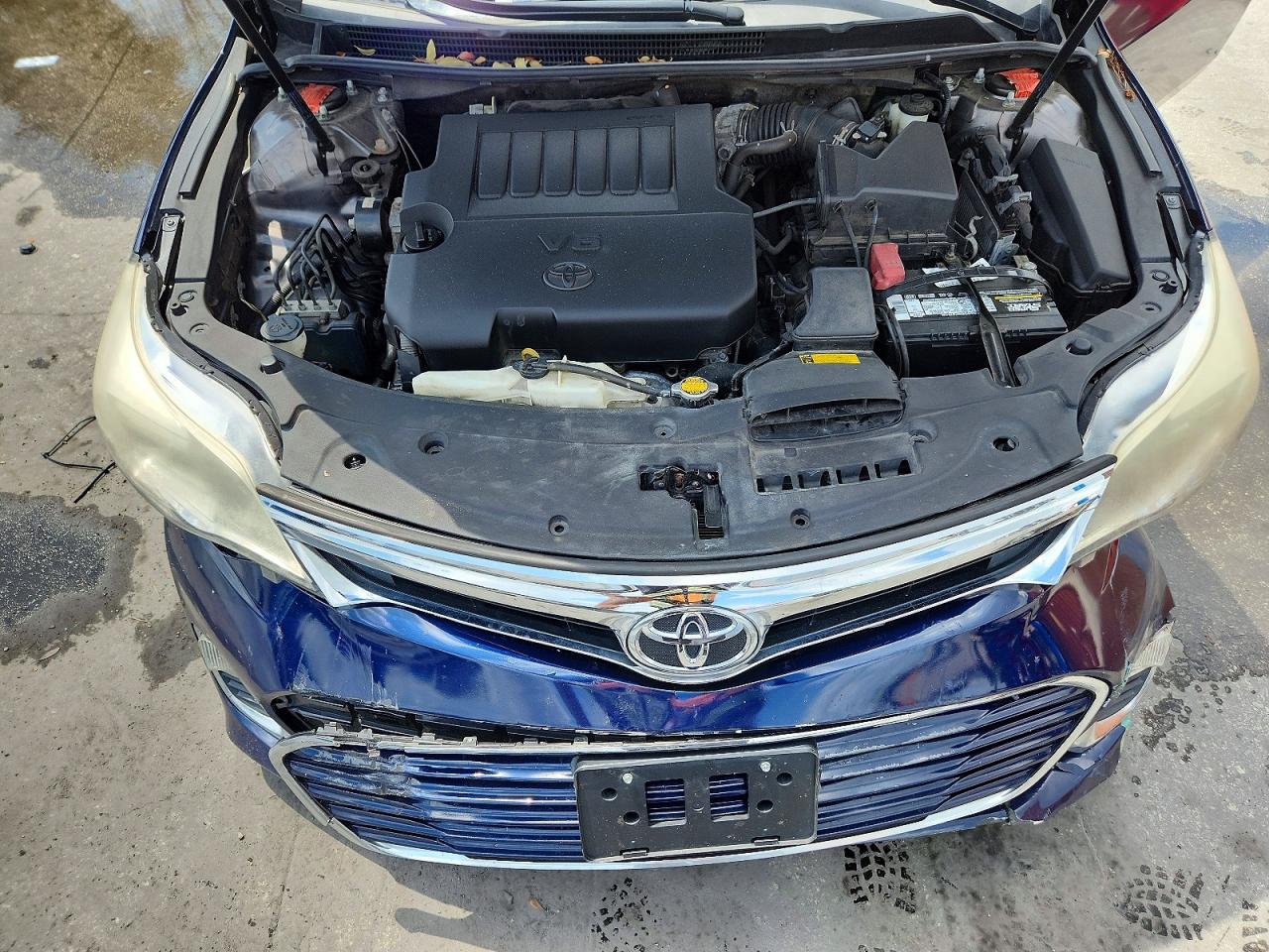 2013 TOYOTA AVALON
