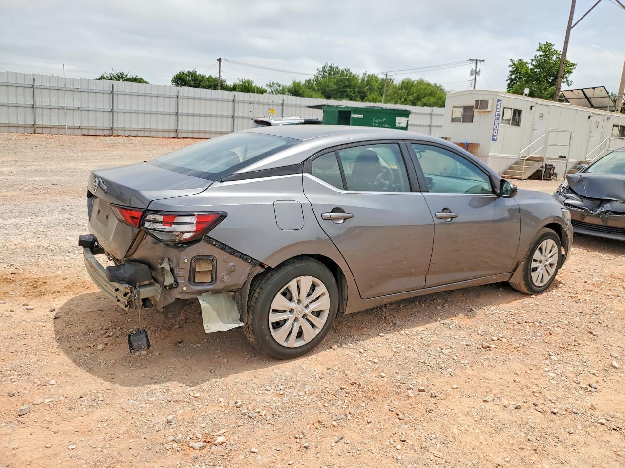 2021 NISSAN SENTRA