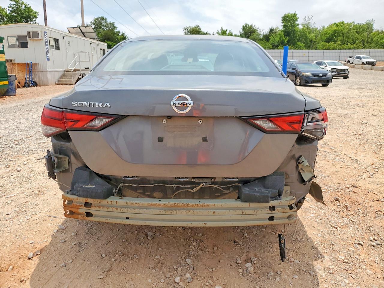 2021 NISSAN SENTRA