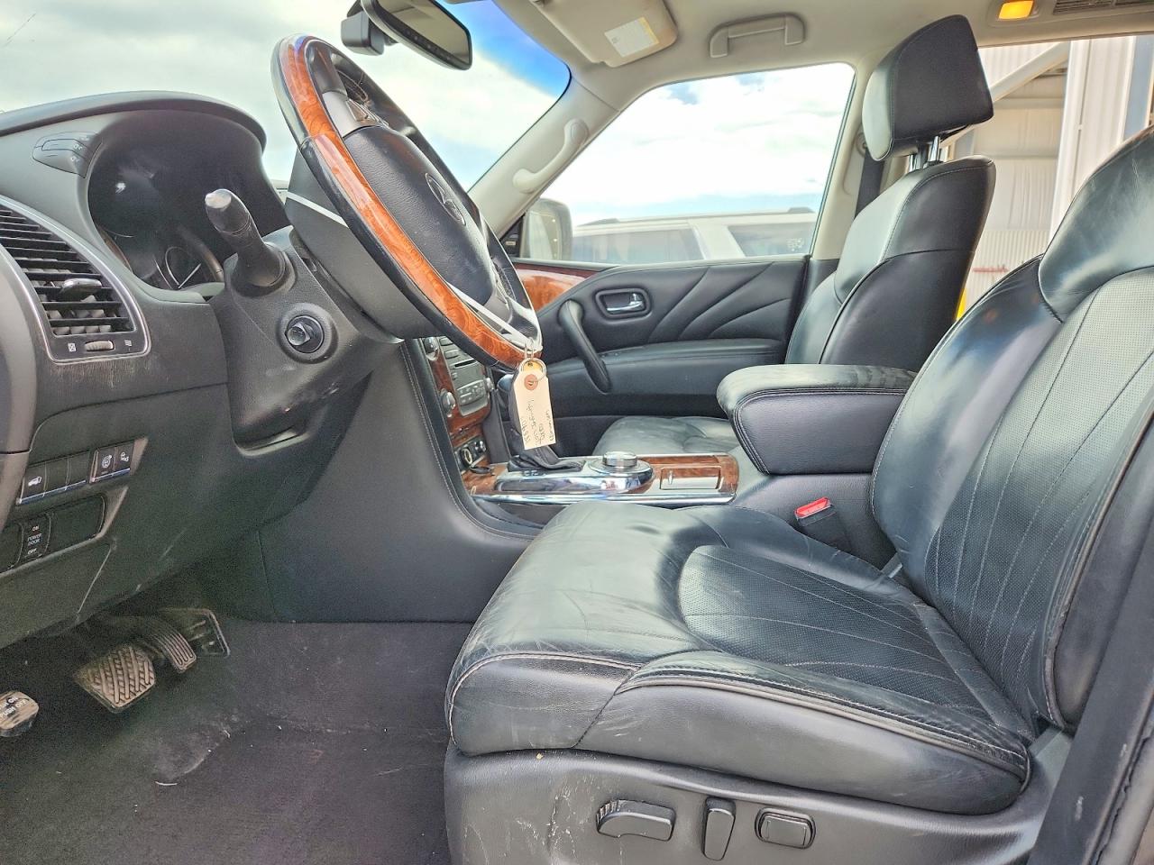 2017 INFINITI QX80