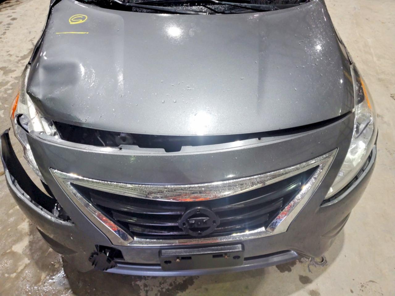 2018 NISSAN VERSA