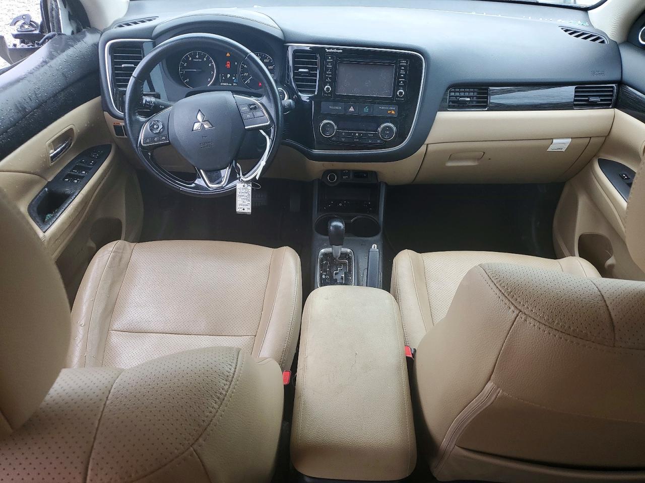2016 MITSUBISHI OUTLANDER