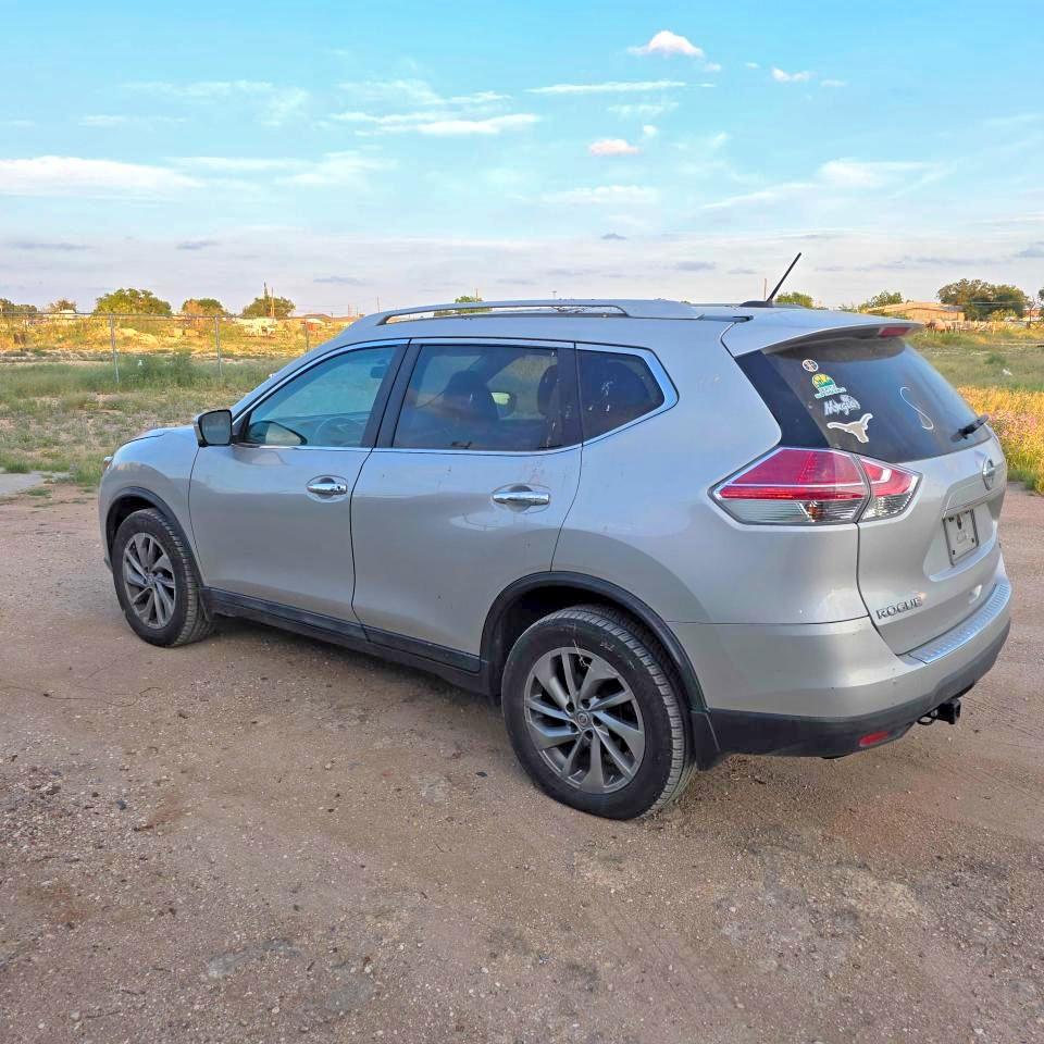 2015 NISSAN ROGUE