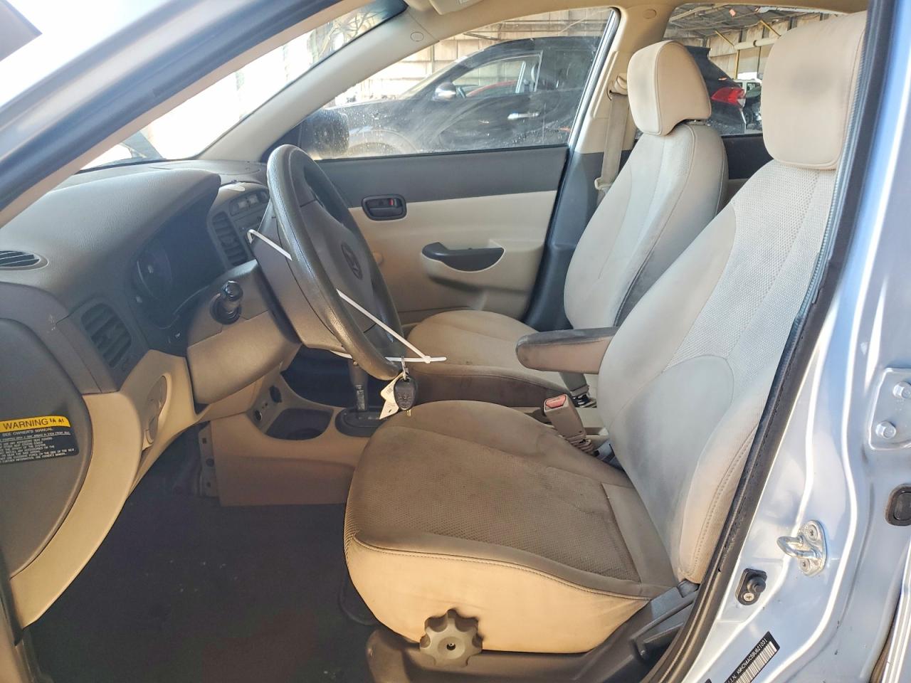 2011 HYUNDAI ACCENT