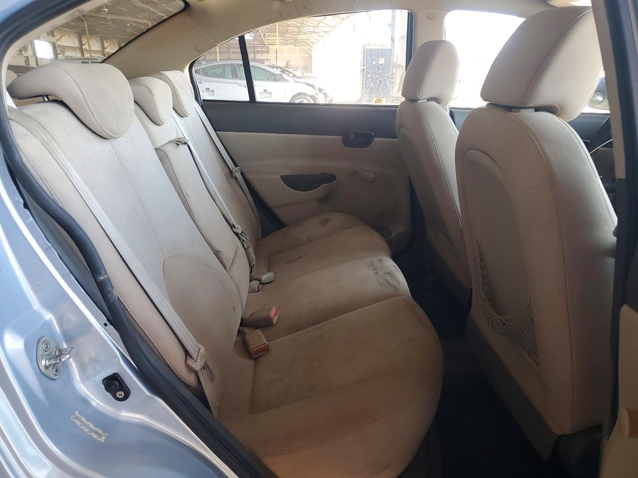2011 HYUNDAI ACCENT