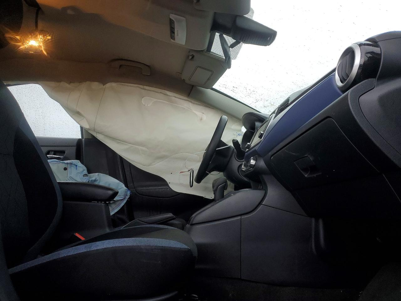 2024 NISSAN VERSA