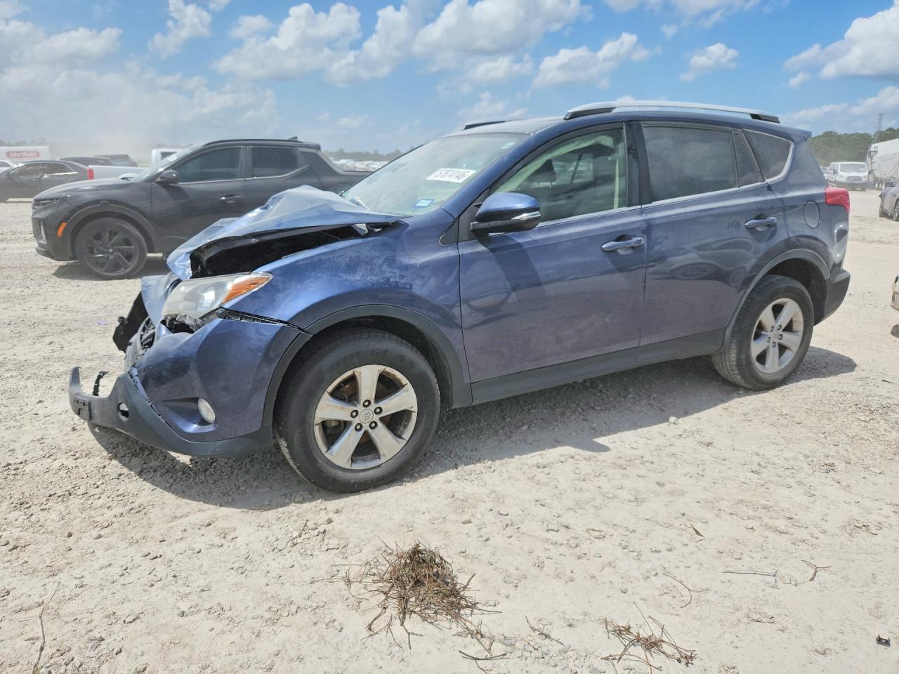 2014 TOYOTA RAV4