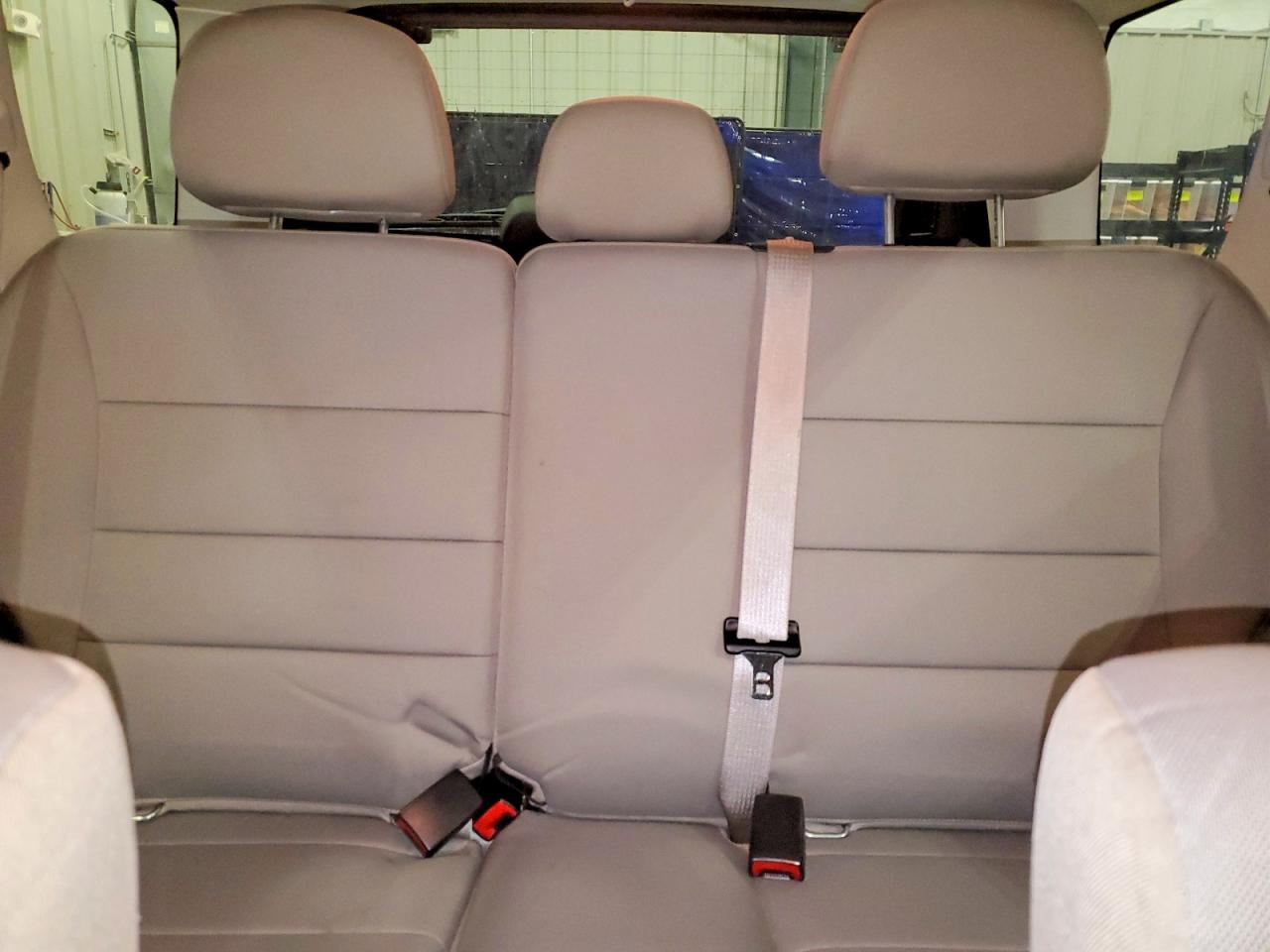 2011 FORD ESCAPE
