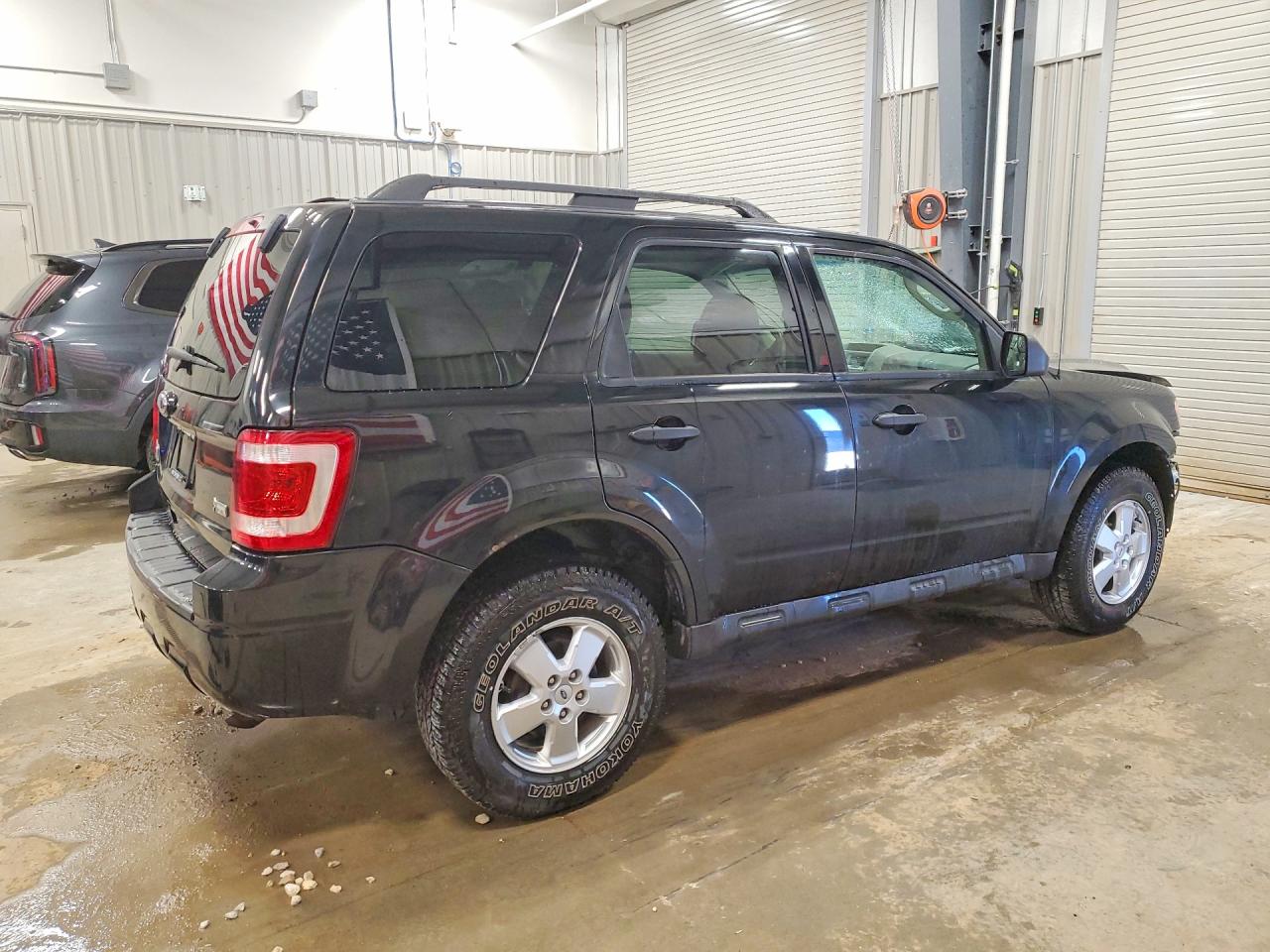 2011 FORD ESCAPE