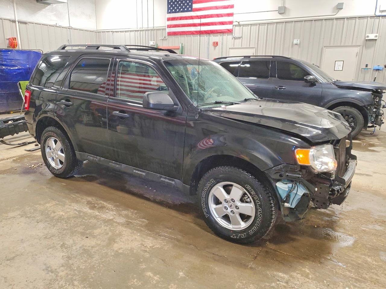 2011 FORD ESCAPE
