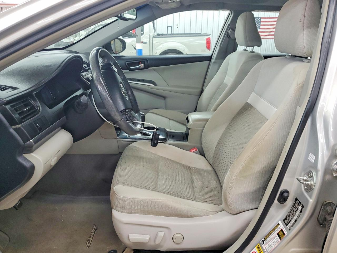 2013 TOYOTA CAMRY SOLA