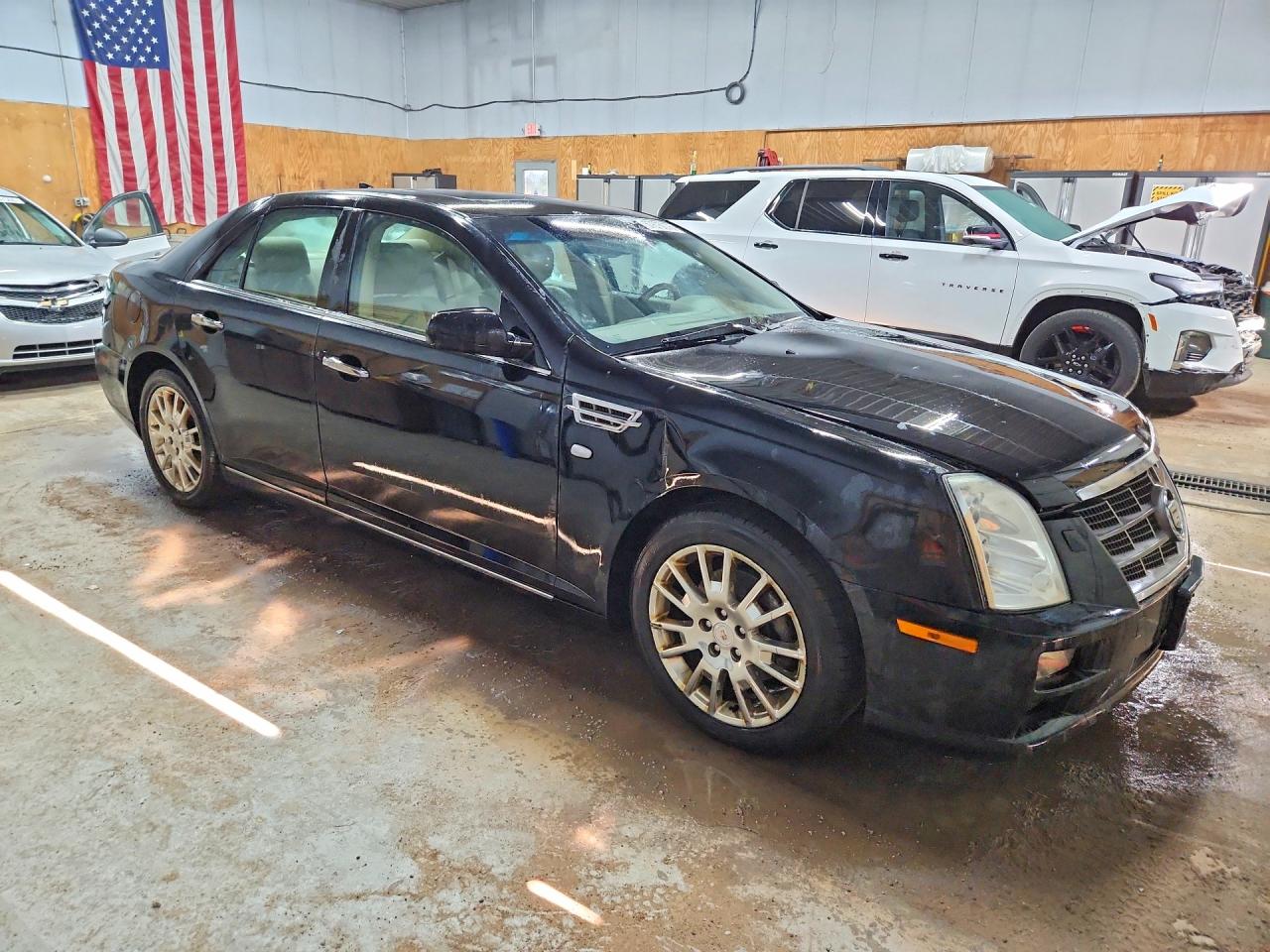 2011 CADILLAC STS