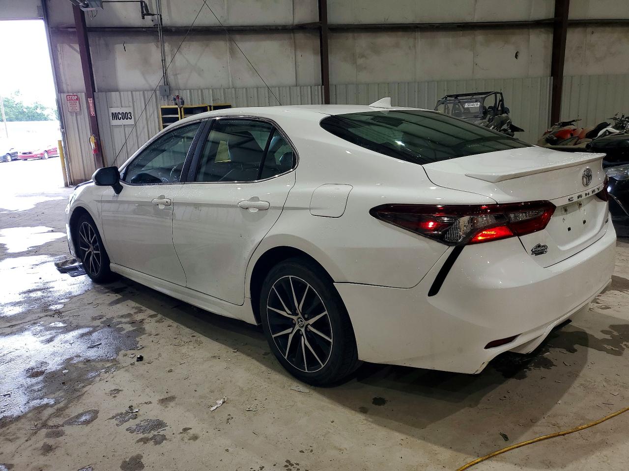 2023 TOYOTA CAMRY